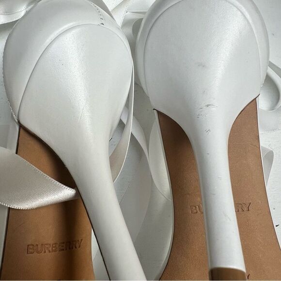 Burberry STEFANIE OPEN TOE THONG ANKLE T STRAP Leather White EU 37 MSRP $820 - Picture 5 of 6